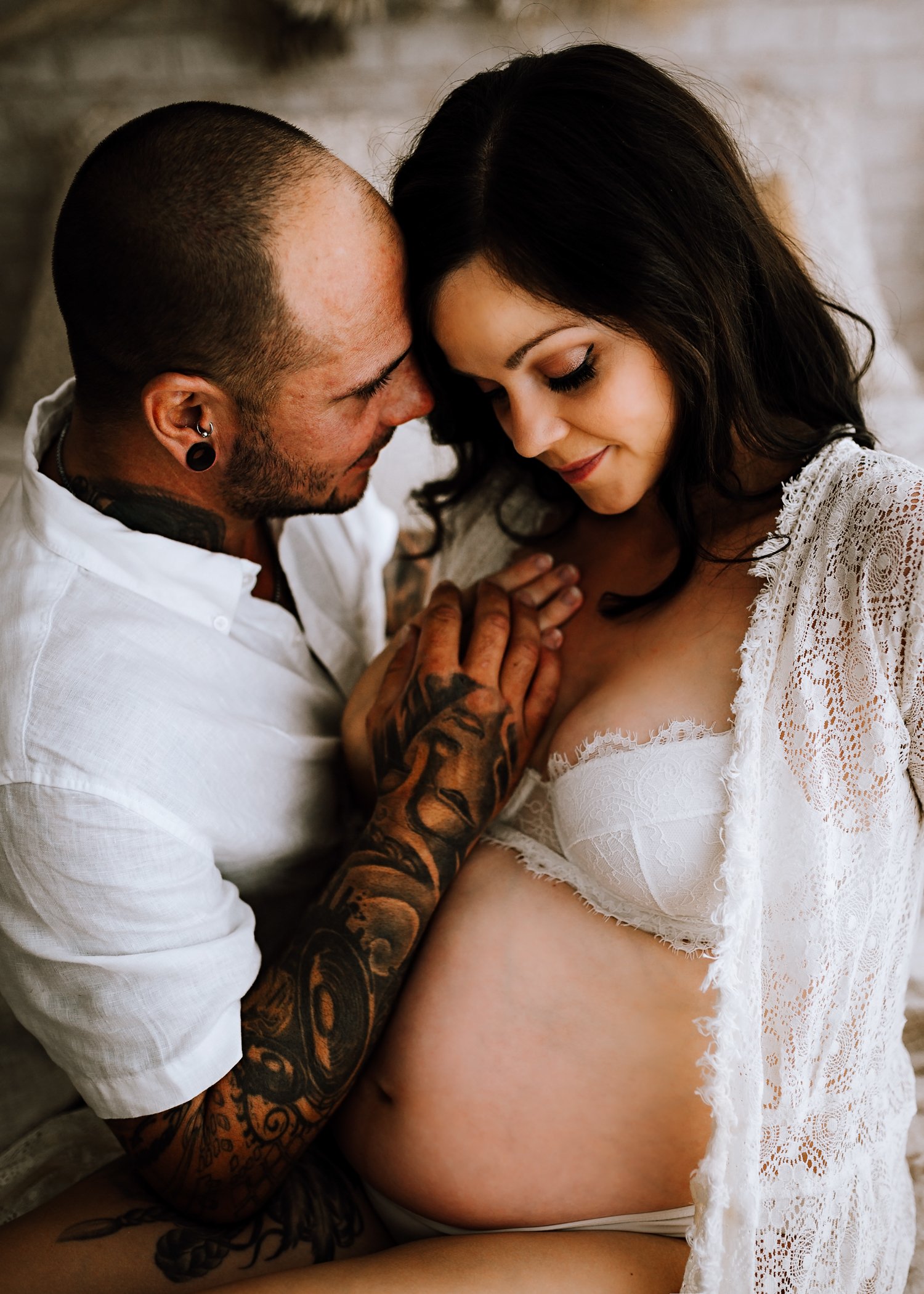 Natural light maternity portrait — Kristielle Amy